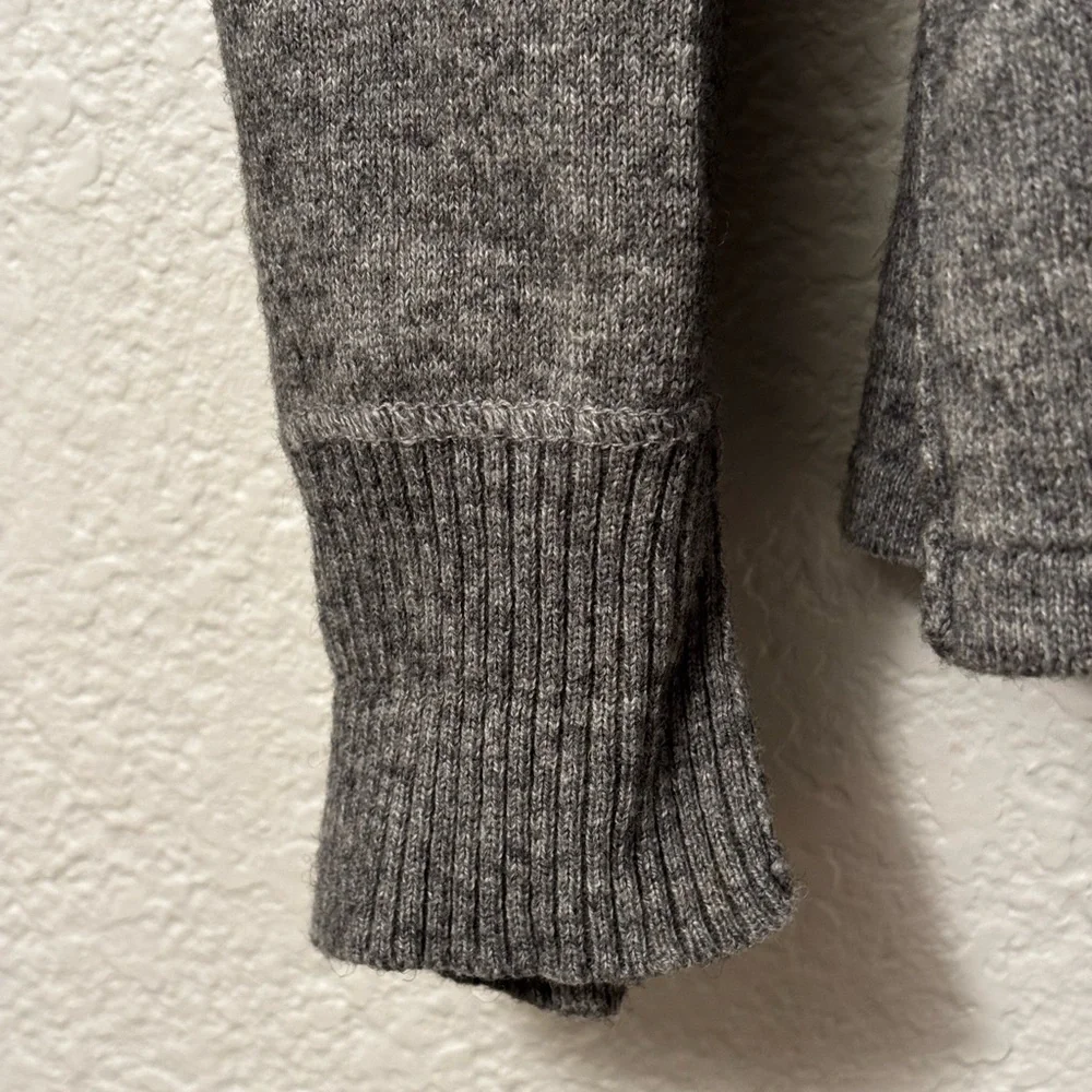 The North Face Wool Sweater Men’s Medium Heather Gray Quarter Zip